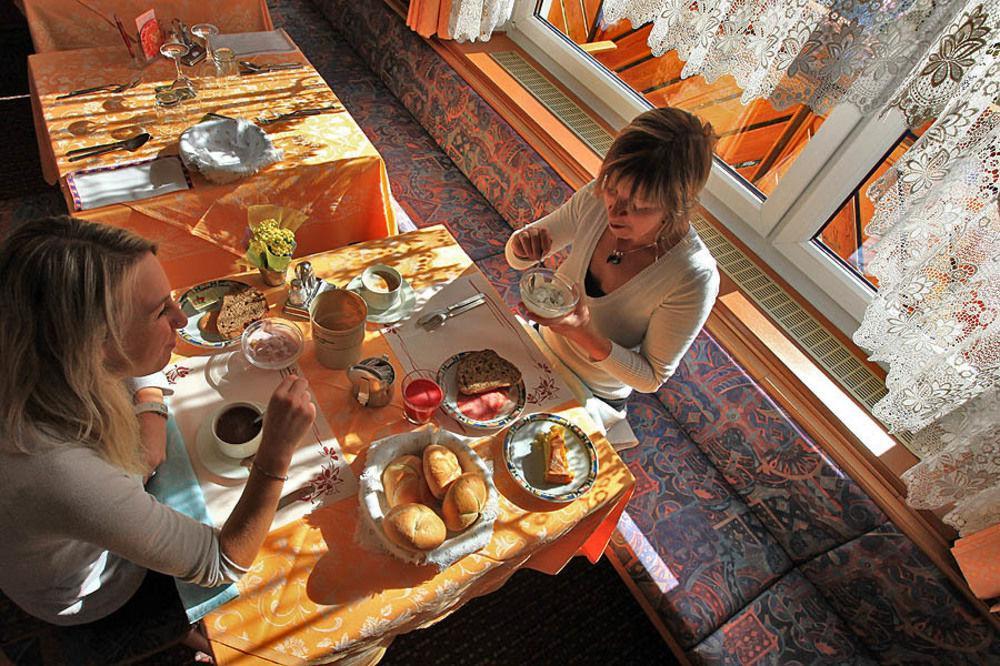 Al Piccolo Hotel Vigo di Fassa Eksteriør bilde