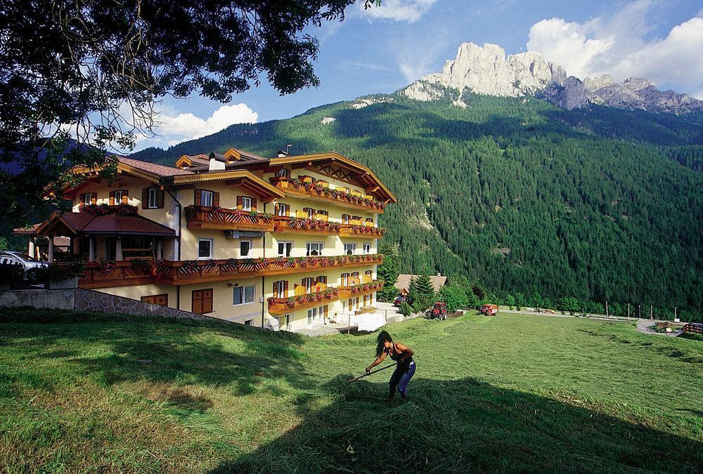 Al Piccolo Hotel Vigo di Fassa Eksteriør bilde