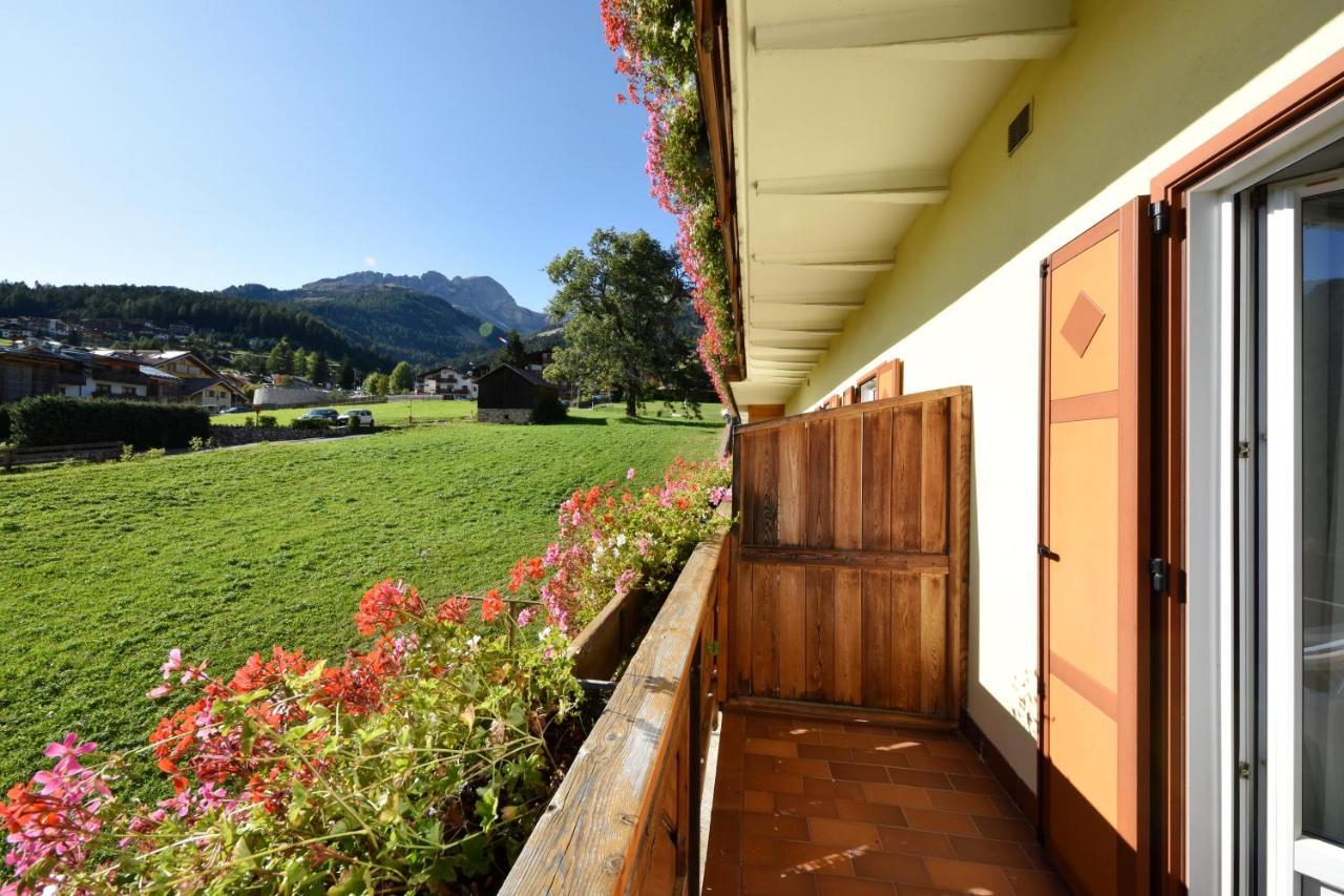 Al Piccolo Hotel Vigo di Fassa Eksteriør bilde